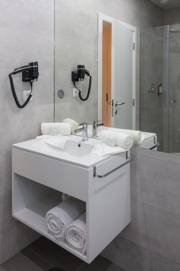 Meu Hotel Porto Gandra Паредеш Экстерьер фото